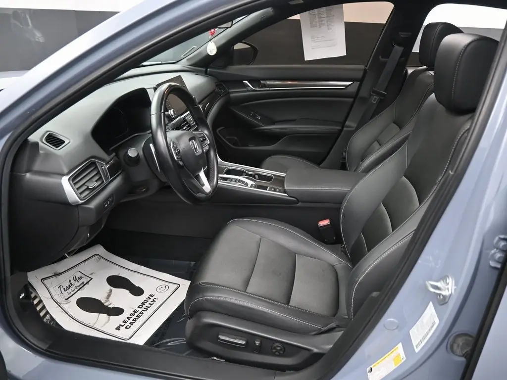 2021 Honda Accord Sport 2.0T photo 23