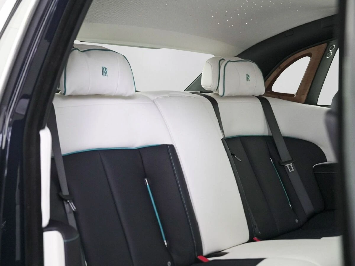 2026 Rolls-Royce Phantom Base - Photo 31