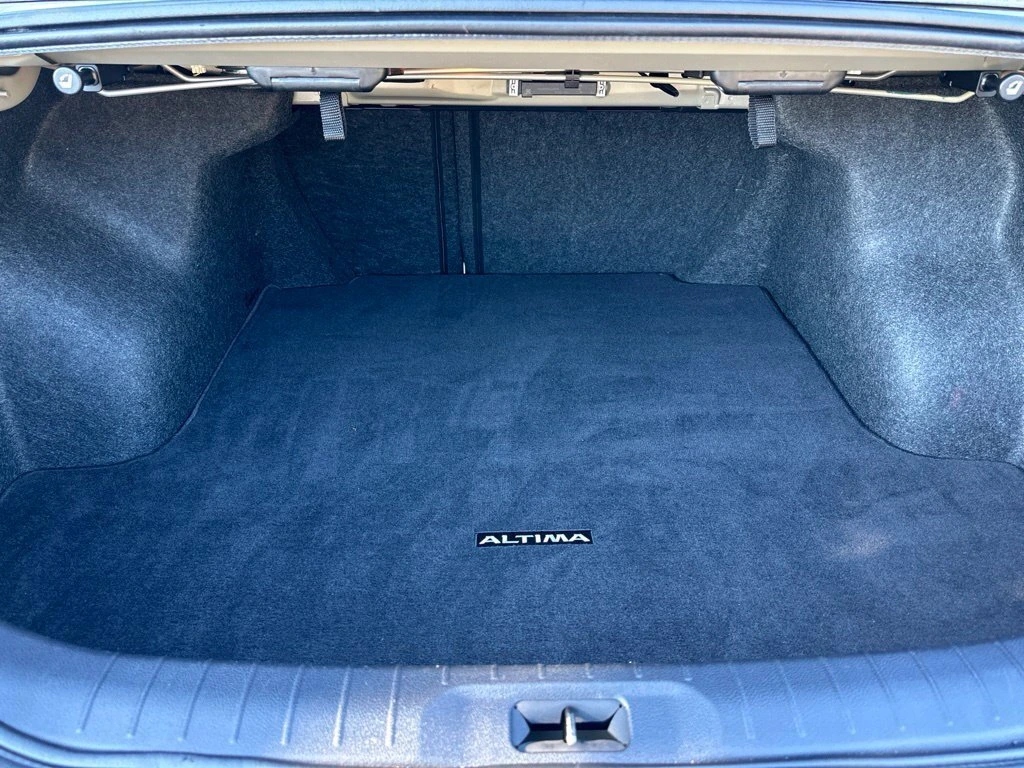2023 Nissan Altima SV - Photo 35