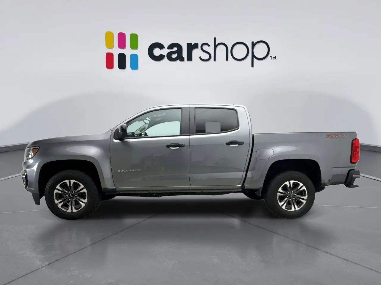 2022 Chevrolet Colorado Z71 photo 2