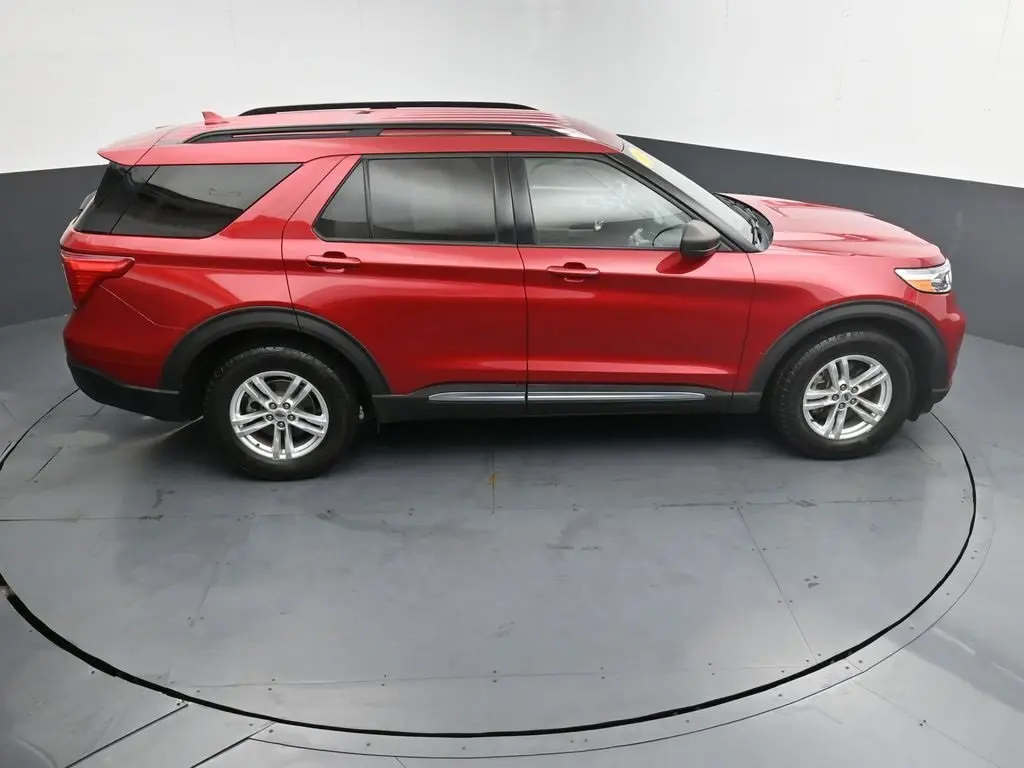 2020 Ford Explorer XLT photo 44