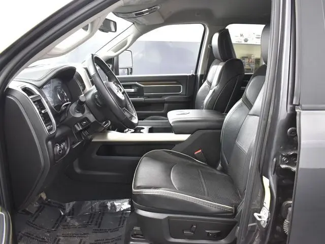 2024 Ram 2500 Laramie photo 15