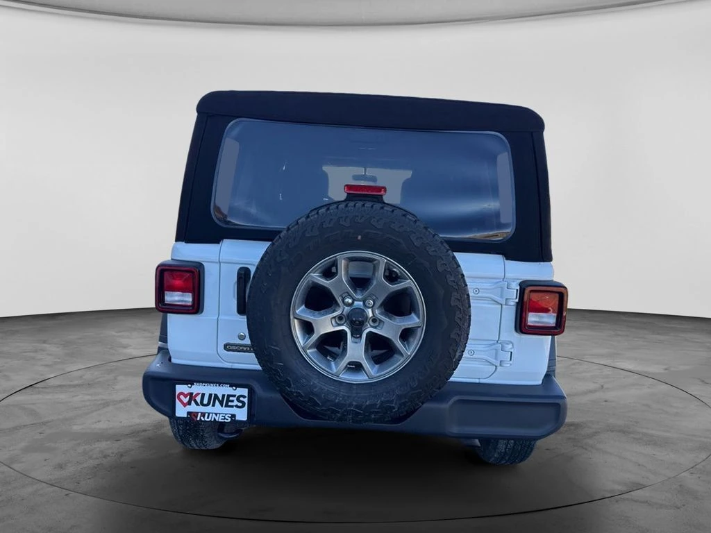 2020 Jeep Wrangler Unlimited Freedom - Photo 9