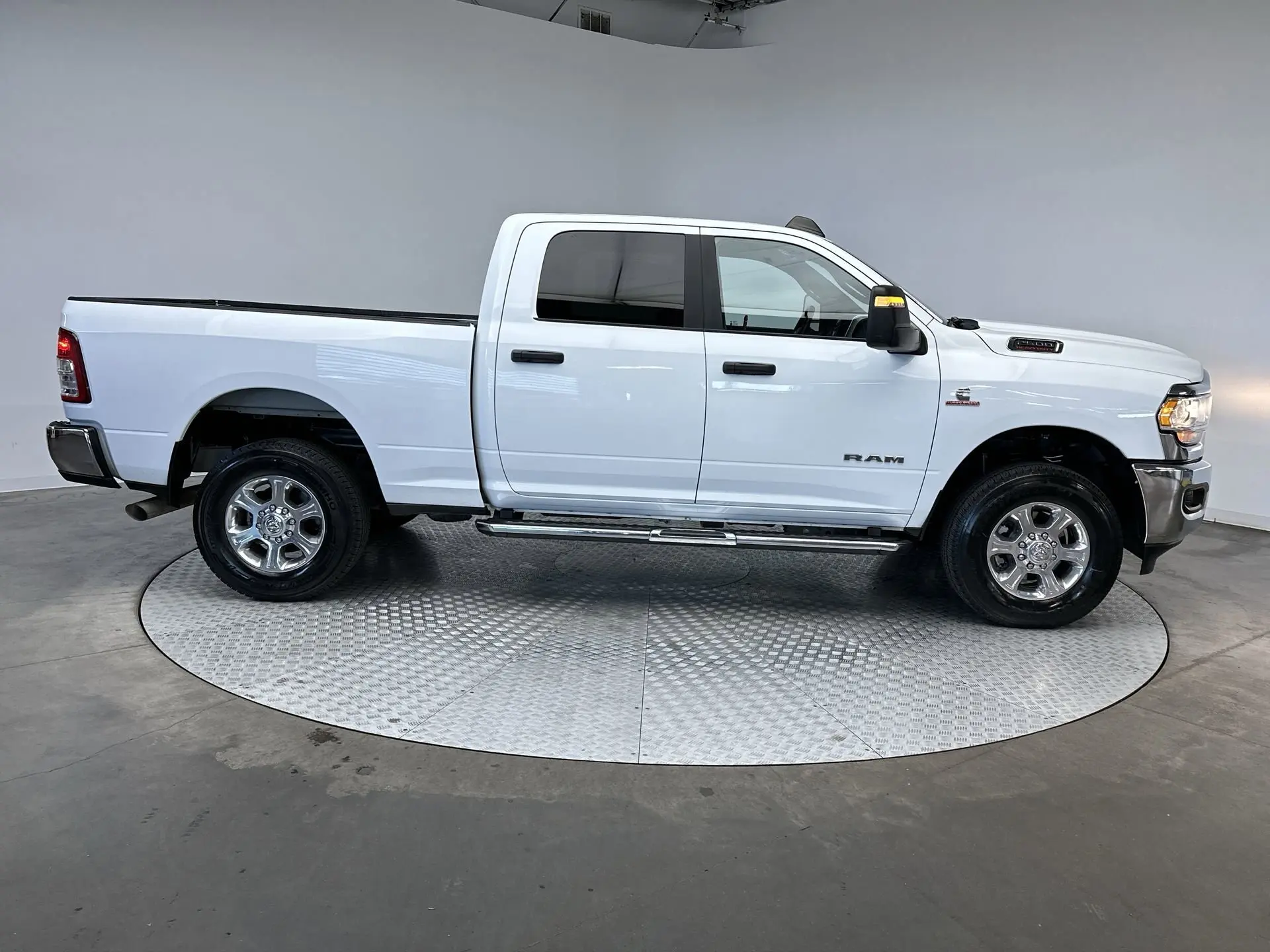 2024 Ram 2500 Big Horn photo 10