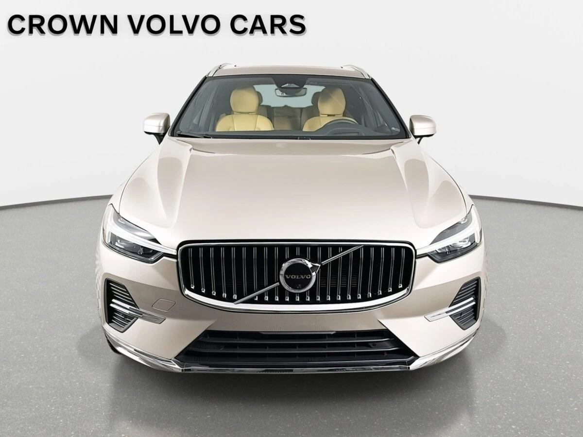 2023 Volvo - image 2