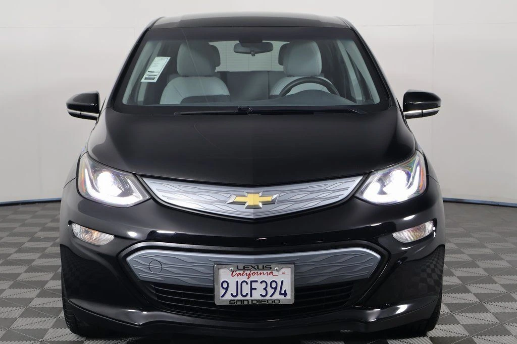 Used 2018 Chevrolet Bolt EV LT with VIN 1G1FW6S04J4140189 for sale in San Diego, CA