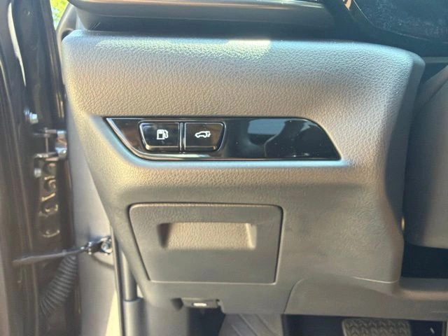 2025 Lexus NX 350 - Photo 27