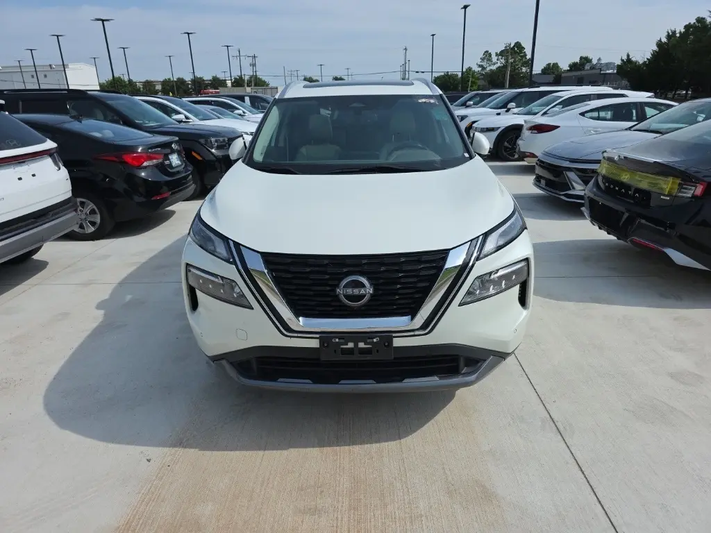 Used 2023 Nissan Rogue SL with VIN 5N1BT3CB8PC790957 for sale in Norman, OK