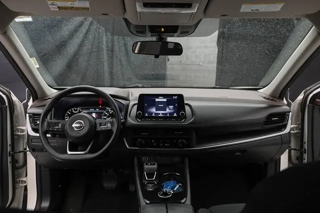 2023 Nissan Rogue S photo 21