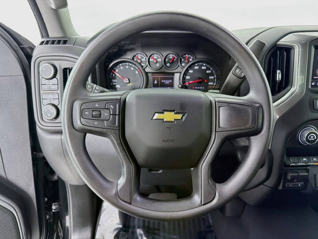 2026 Chevrolet Silverado 1500 Custom - Photo 10