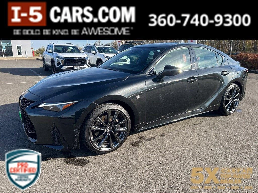 2025 Lexus IS