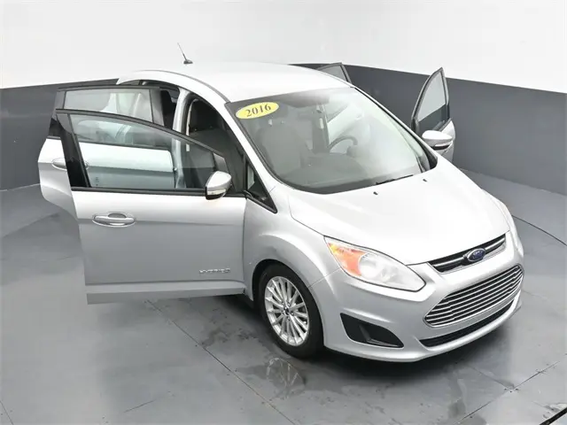 2016 Ford C-Max Hybrid SE photo 31