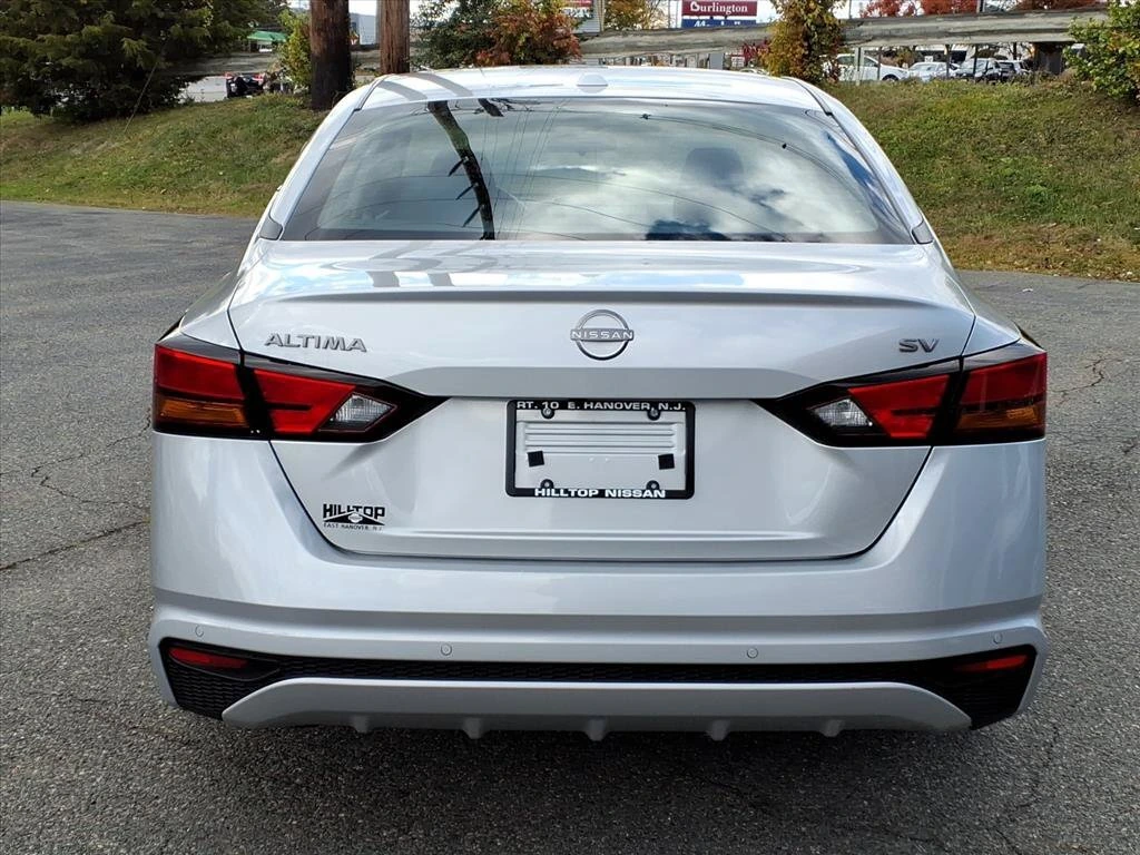 2023 Nissan Altima SV - Photo 6