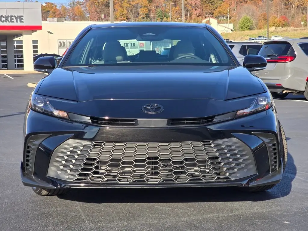 2026 Toyota Camry SE photo 3