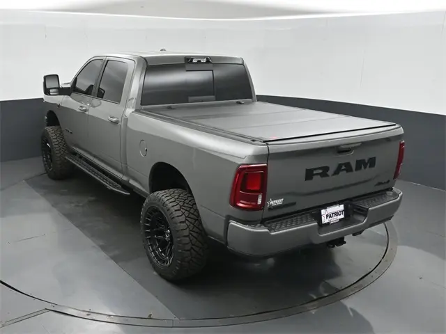 2025 Ram 2500 Laramie photo 27