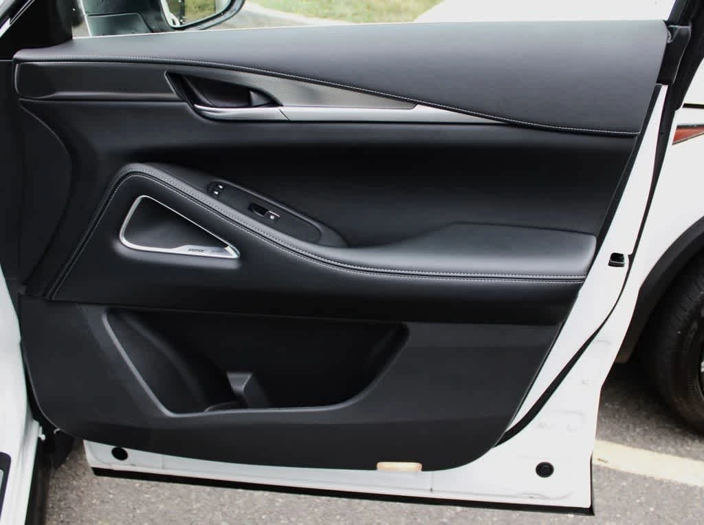 2025 INFINITI QX60 LUXE - Photo 19