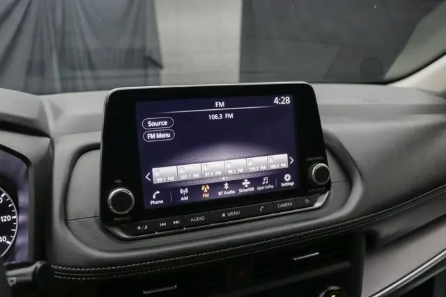 2024 Nissan Rogue SV photo 30
