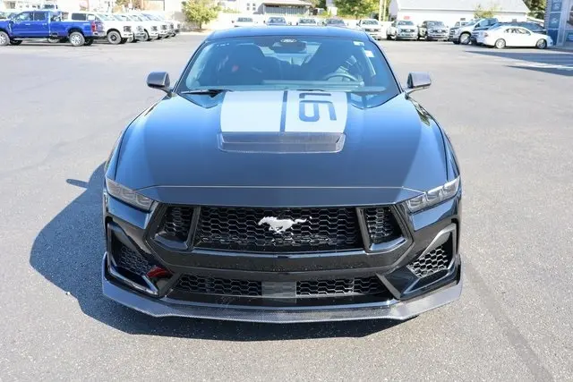 2025 Ford Mustang GT Premium photo 11