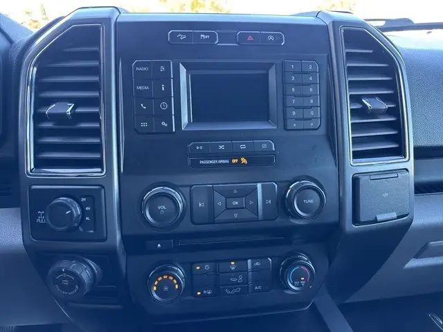 2018 Ford F-150 XLT photo 21