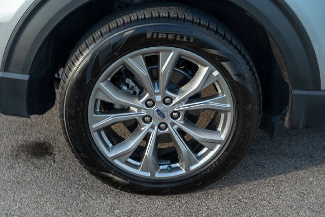 2023 Ford Explorer XLT - Photo 12