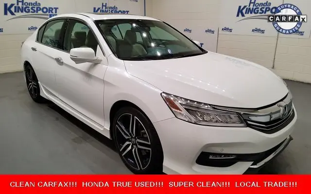 2017 Honda Accord Touring's photo
