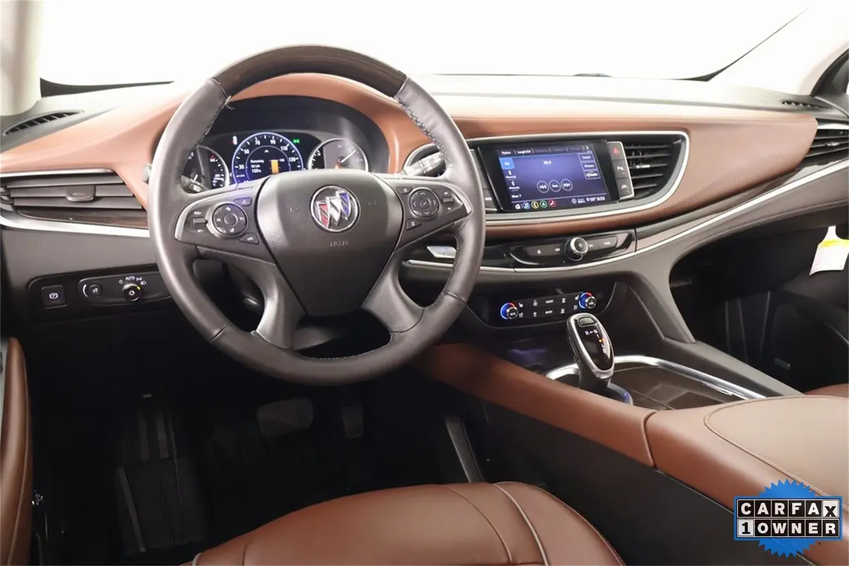 2021 Buick Enclave Avenir photo 2