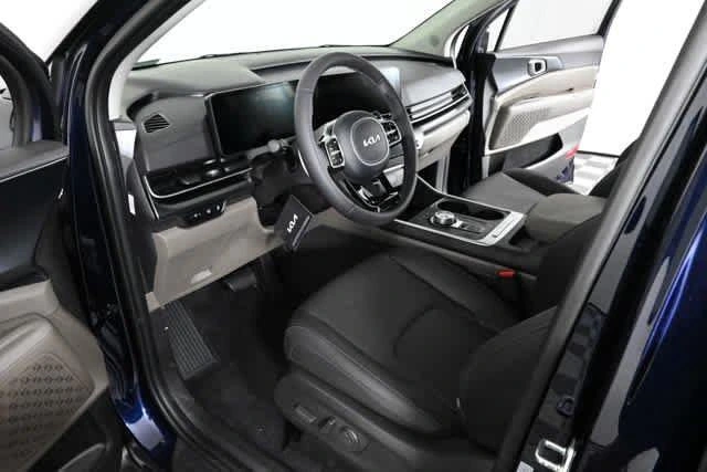 2026 Kia Carnival LXS - Photo 18