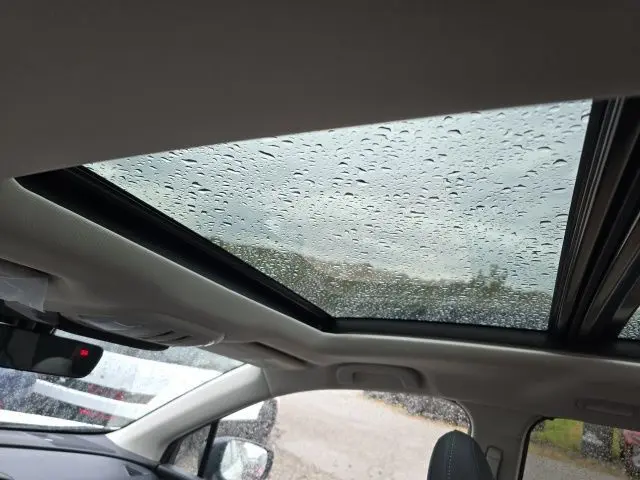 2025 Subaru Ascent Onyx Edition photo 4