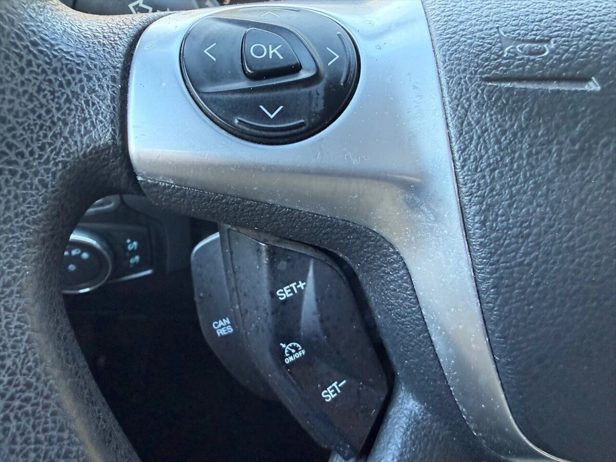 2014 Ford Focus SE - Photo 17