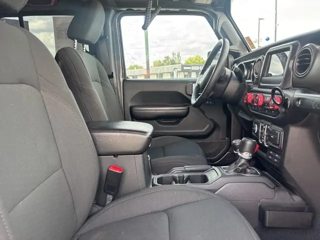 2019 Jeep Wrangler Unlimited Sport S photo 8