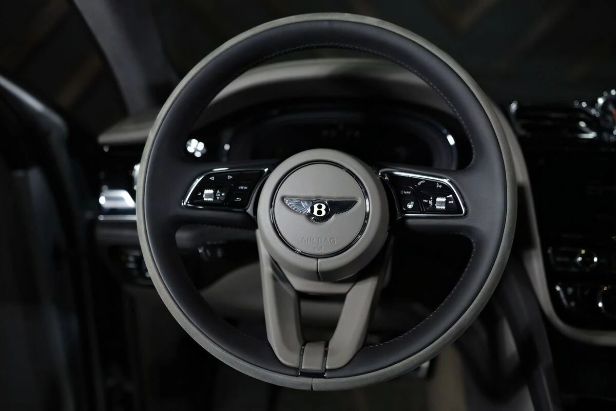 2022 Bentley Bentayga S - Photo 31