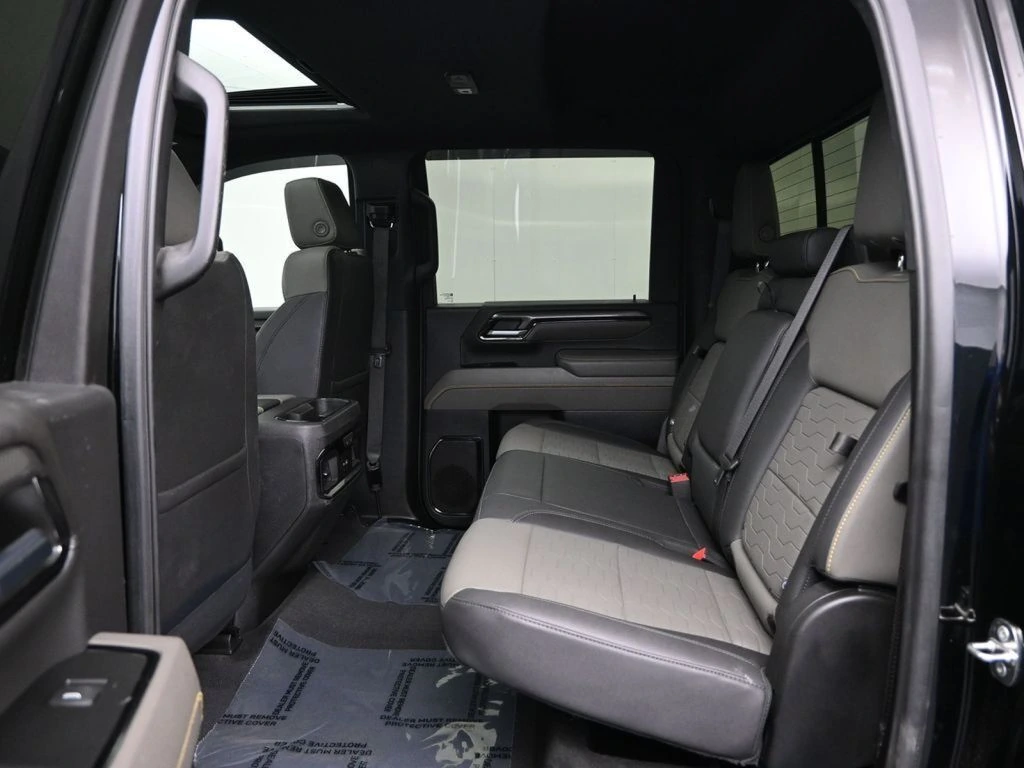 2024 Chevrolet Silverado 2500HD ZR2 - Photo 29