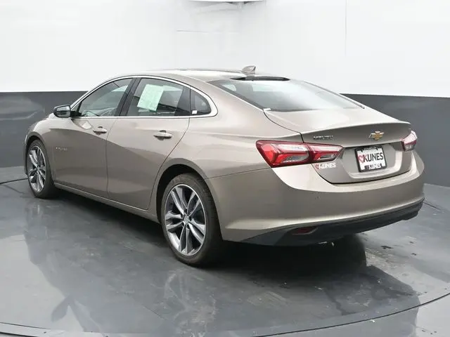 2024 Chevrolet Malibu Premier 2LT photo 6