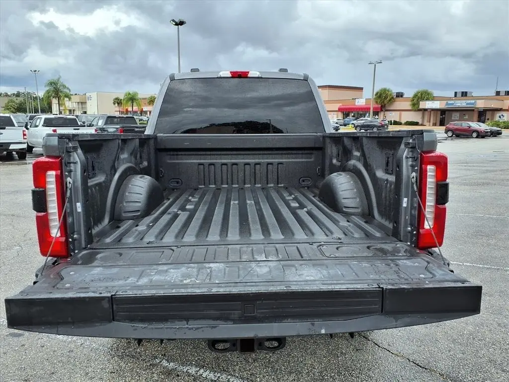 2023 Ford F-250 photo 19