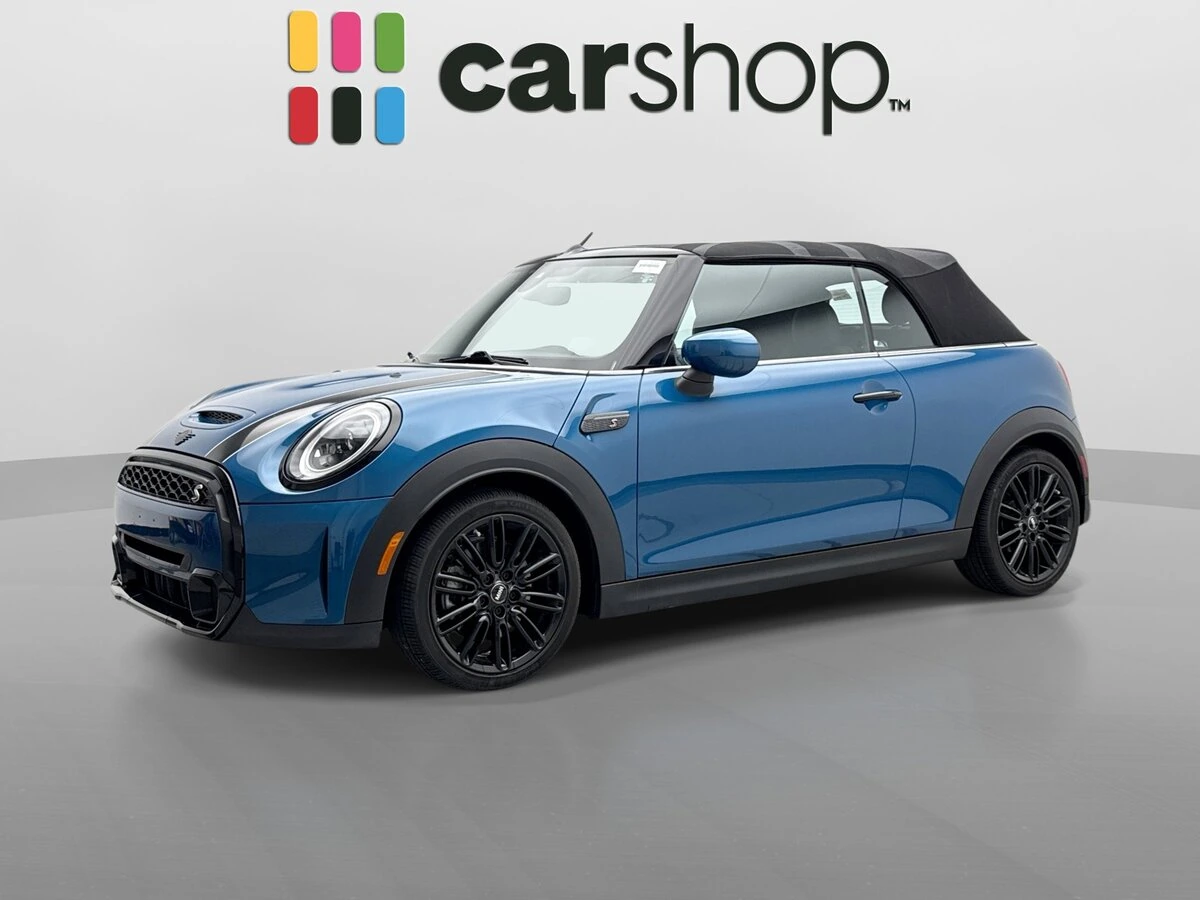 2023 MINI Convertible Cooper S's photo