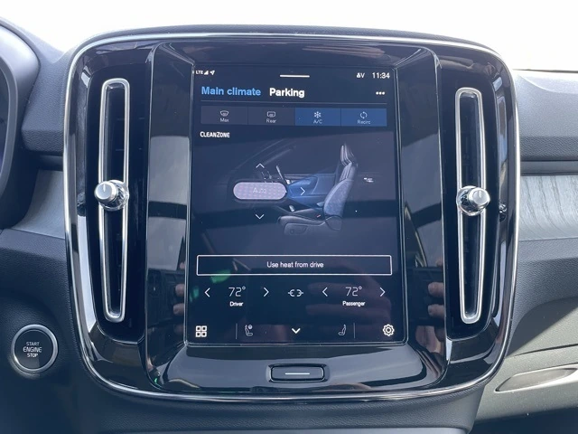 2024 Volvo - image 22