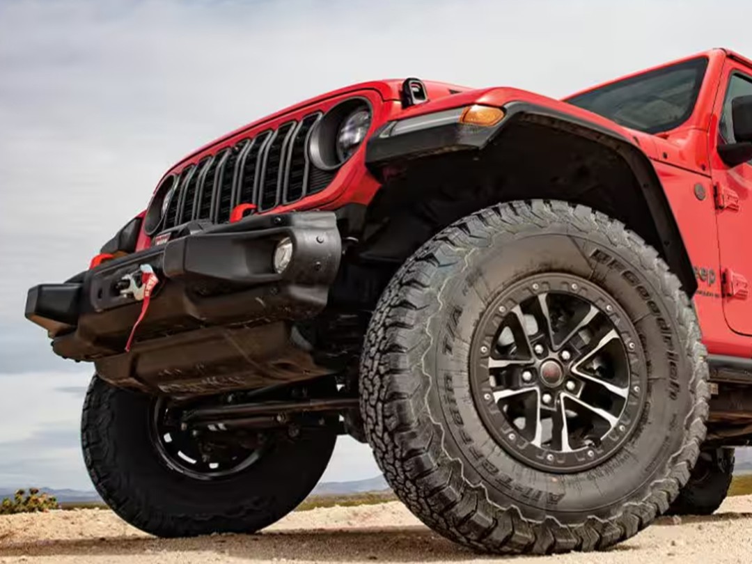 2025 Jeep Wrangler exterior