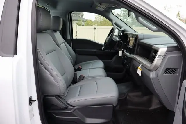 2026 Ford F-350 photo 27