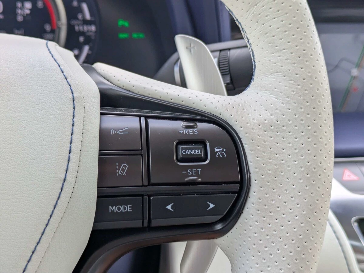 2021 Lexus LC 500 - Photo 24