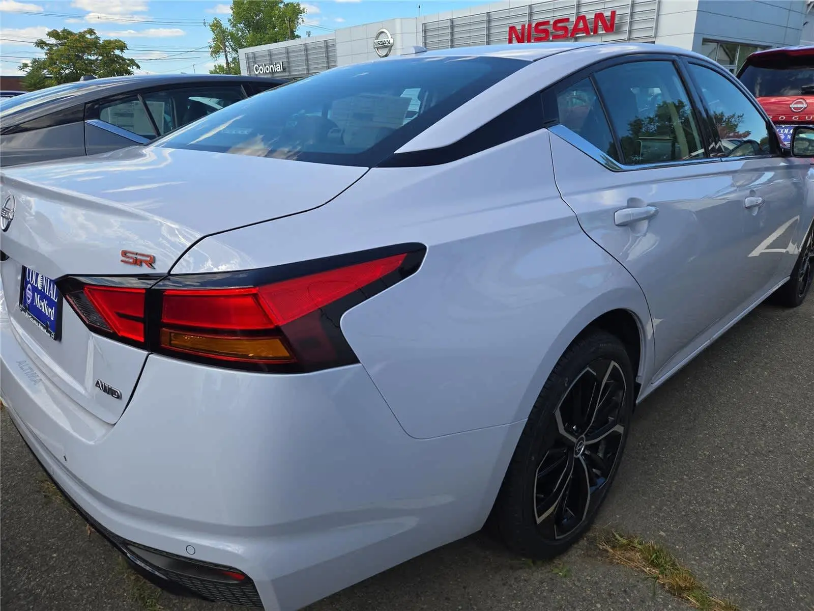 2025 Nissan Altima SR photo 7