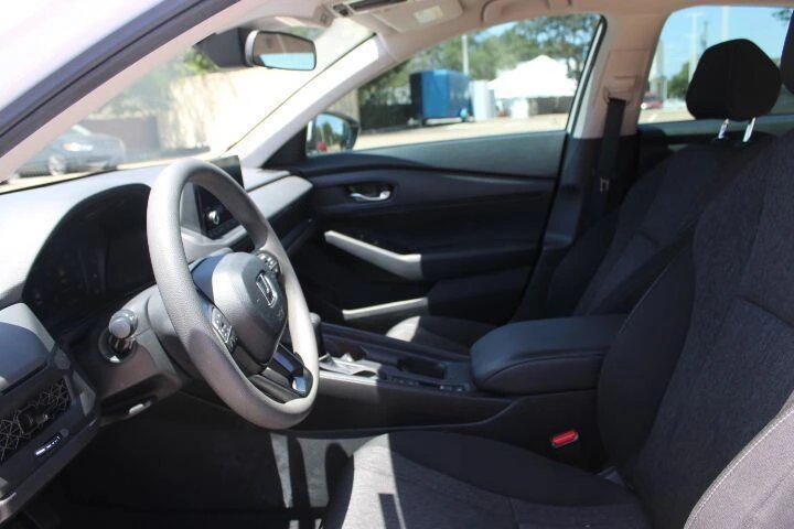 2024 Honda Accord LX - Photo 15