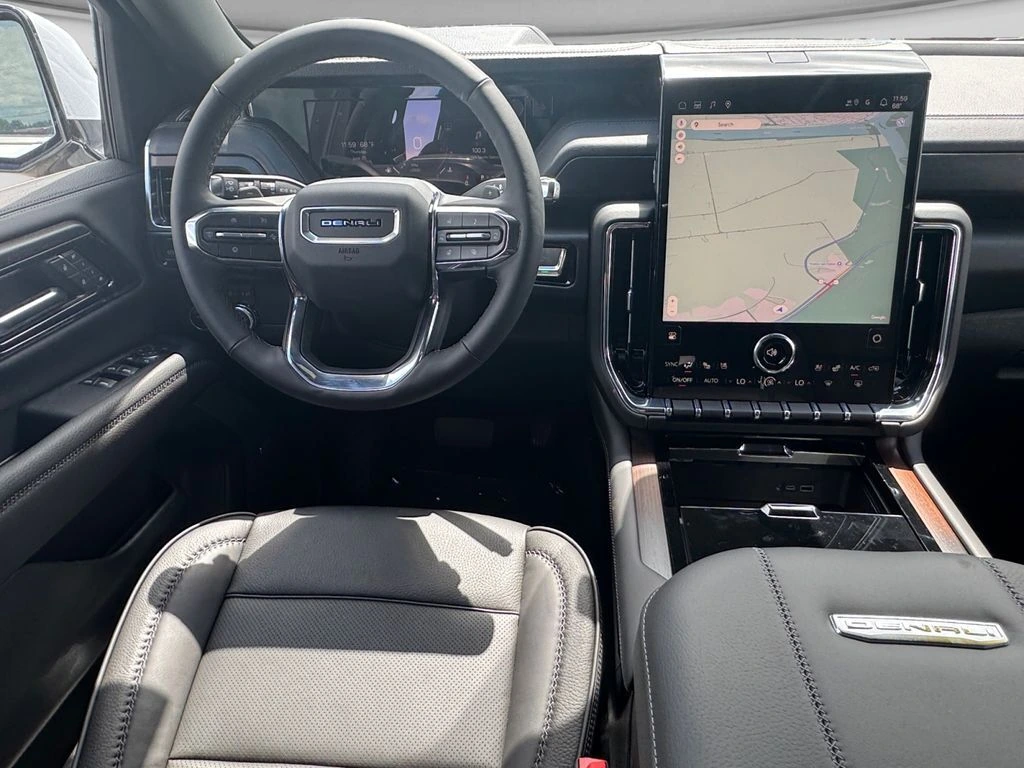 2026 GMC Yukon Denali - Photo 17