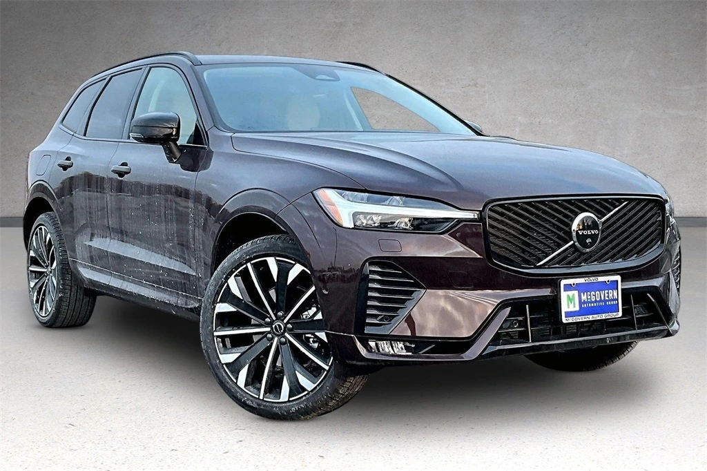 2026 Volvo - image 2