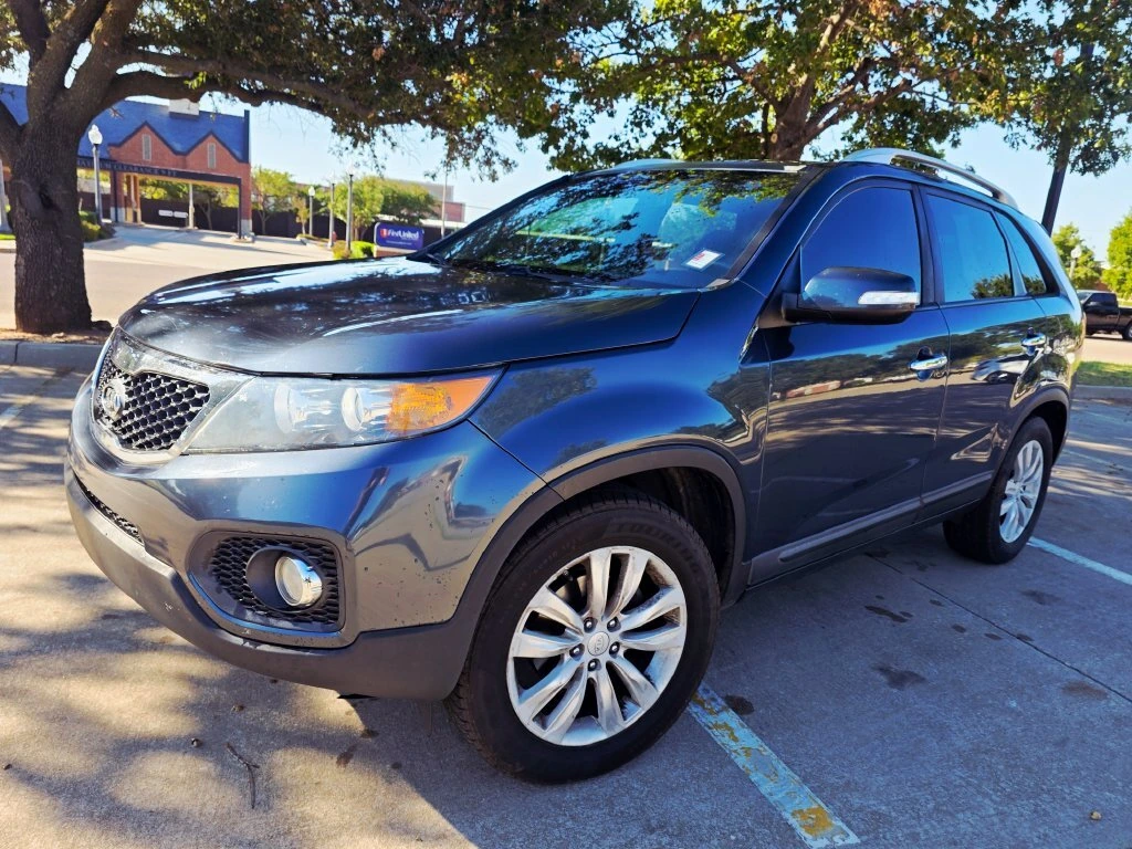 Used 2011 Kia Sorento EX with VIN 5XYKU4A24BG008412 for sale in Norman, OK