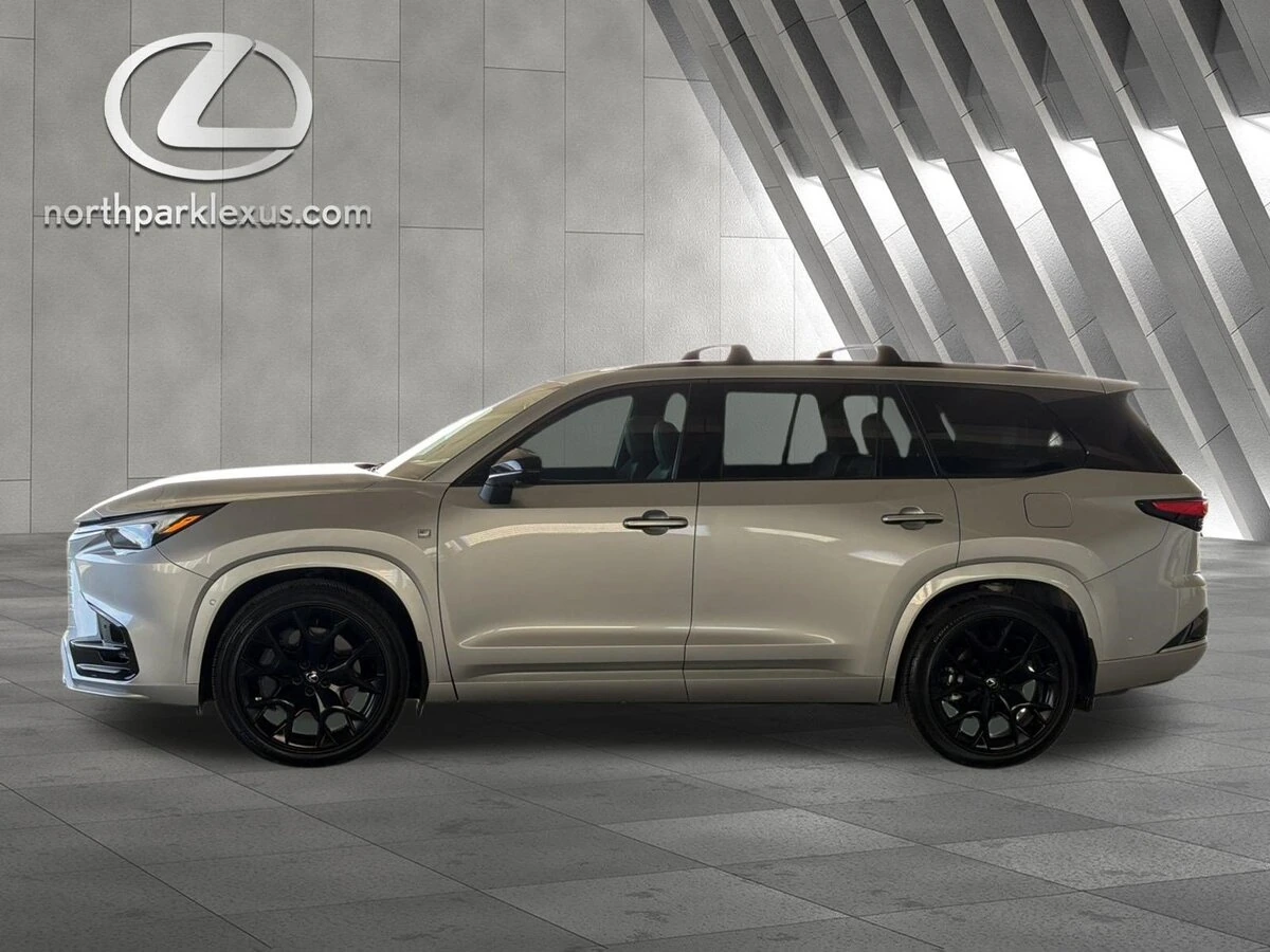 2025 Lexus TX