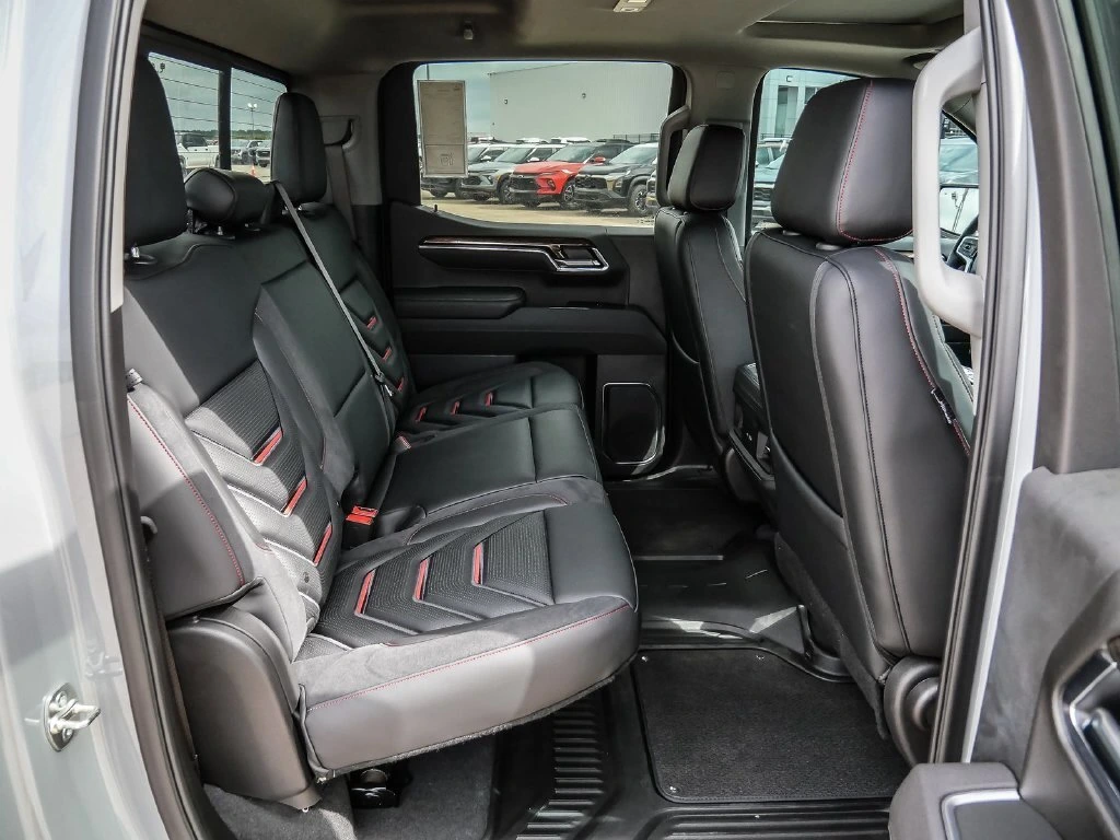 2025 Chevrolet Silverado 1500 RST - Photo 32