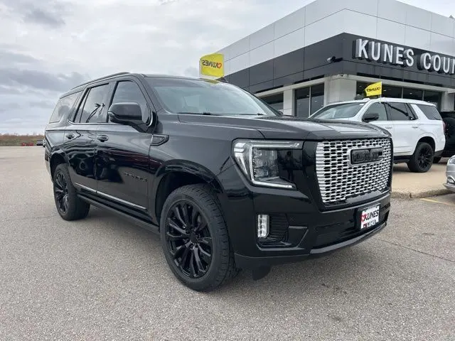 Used 2021 GMC Yukon Denali with VIN 1GKS2DKL2MR346879 for sale in Stoughton, WI