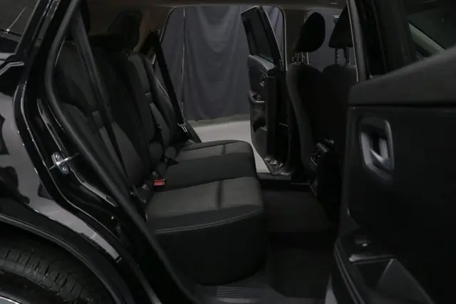 2024 Nissan Rogue SV photo 18