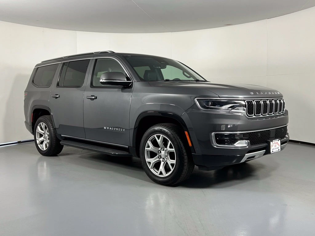 2022 Jeep Wagoneer