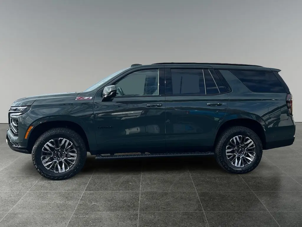 2026 Chevrolet Tahoe Z71 photo 2